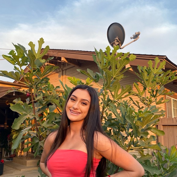 Meet your Posher, Cadence - Picture 1 of 1